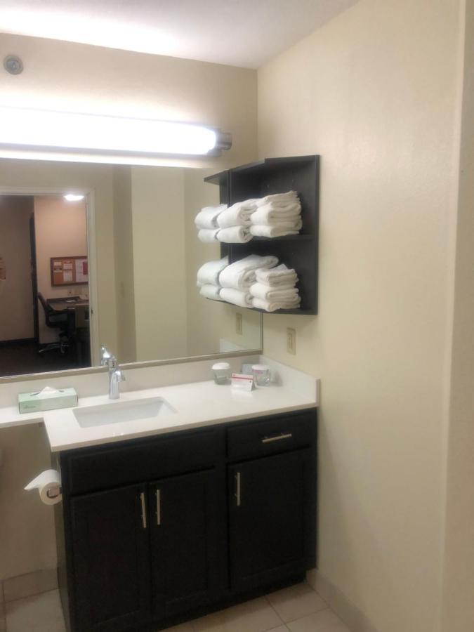 Candlewood Suites Owasso By Ihg Exterior photo