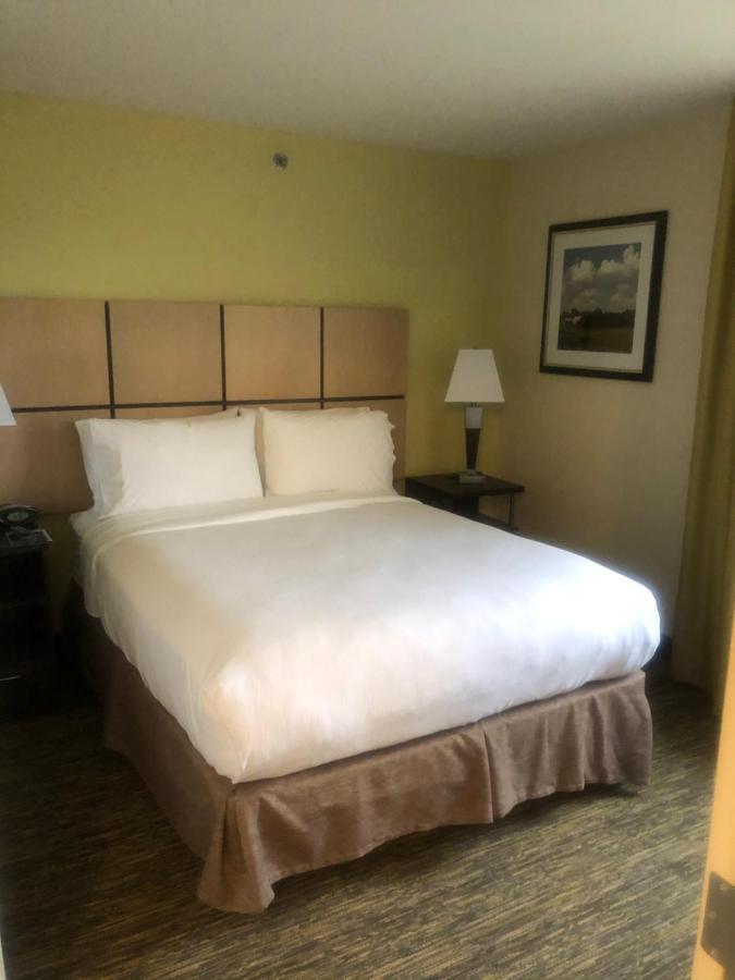 Candlewood Suites Owasso By Ihg Exterior photo