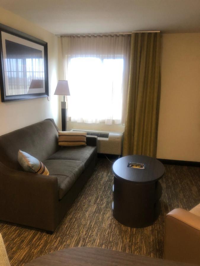 Candlewood Suites Owasso By Ihg Exterior photo
